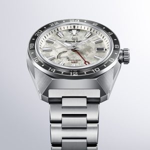 SBGE307_Grand Seiko_Champagne Tokyo Lion_£10,100_cobra_sq